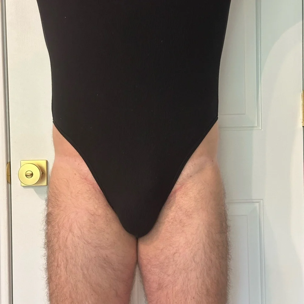 J.J. Malibu Black Long Sleeve Bodysuit - Picture 2 of 3